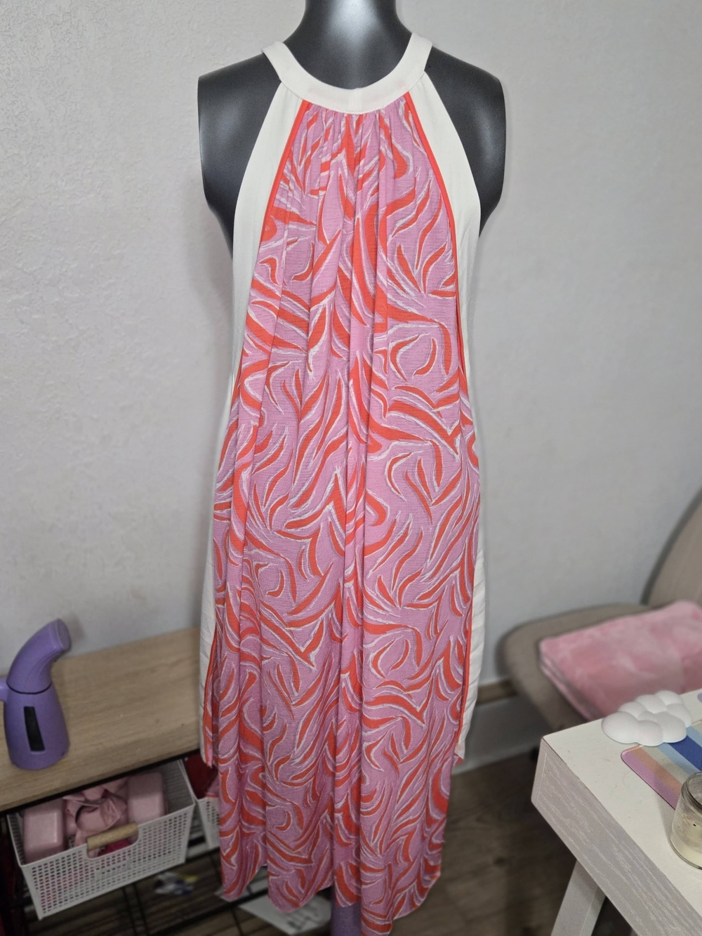 Zara Halter Maxi Dress Medium Pink Coral Abstract Swirl Plisse Trapeze
